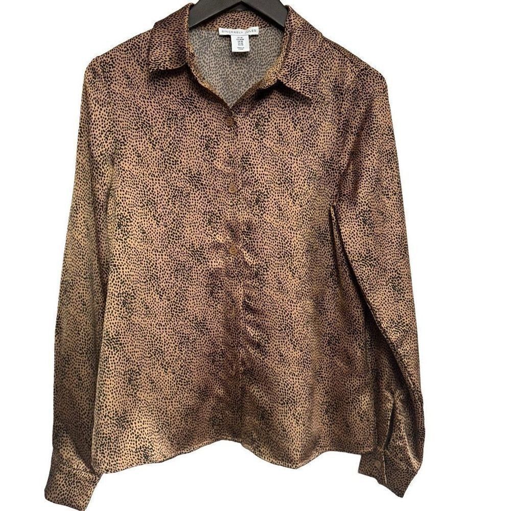 Sincerely Jules button down top size M